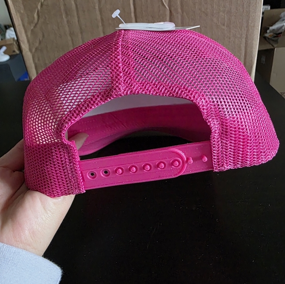 Bioworld Valentine's Day Swipe Right Pink‎ Foam Trucker Hat - Picture 5 of 6